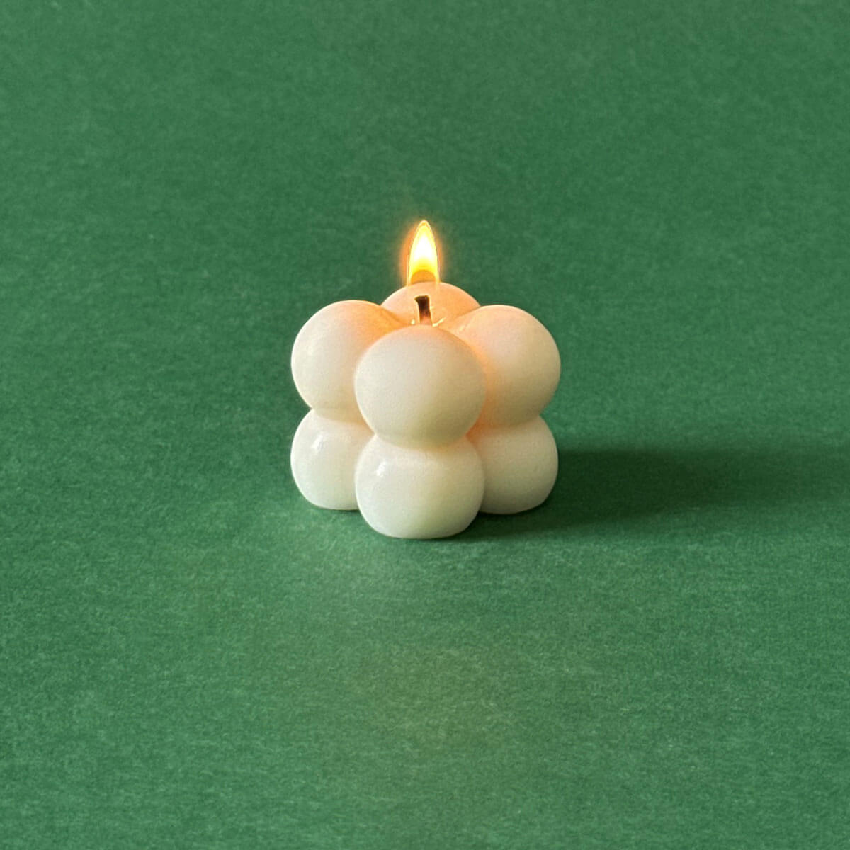 Bubble-Kerze klein Würfeldesign