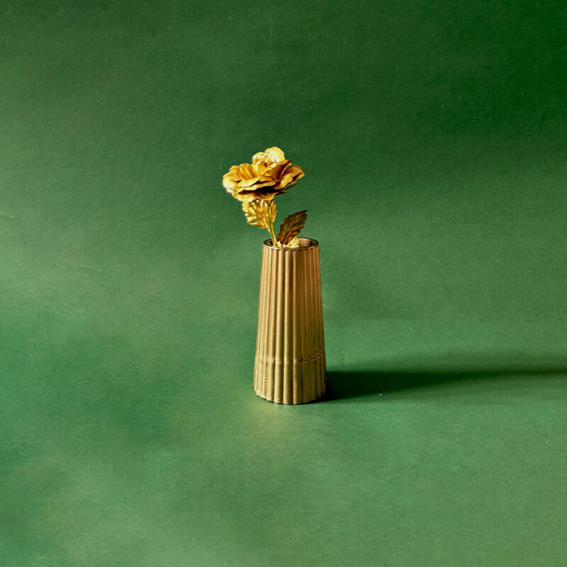 Betonvase Gold