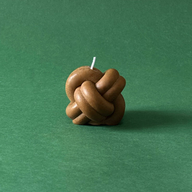 Knoten Kerze
