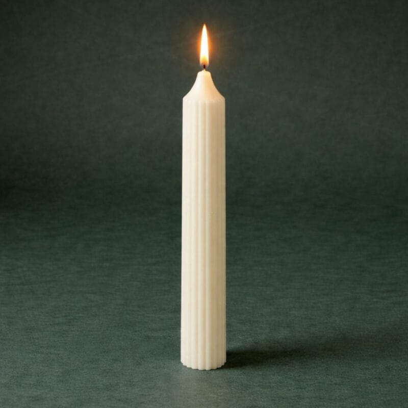 Stabkerze im Säulenform gerillt