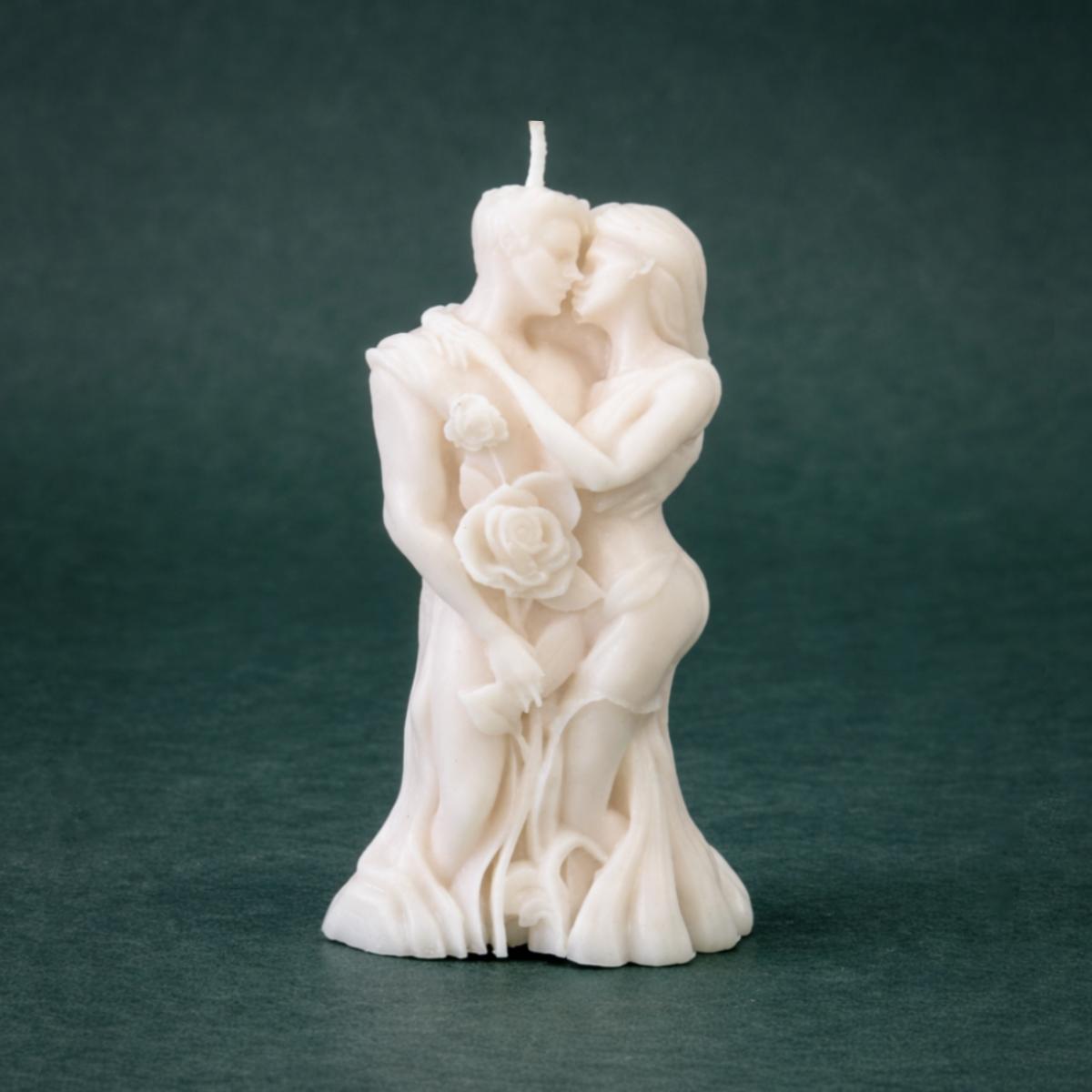 Romantische Kerze Liebespaar, dekorative Designkerze mit Rose